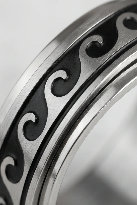 Minimalist Ocean Wave Engraved Band Ring
