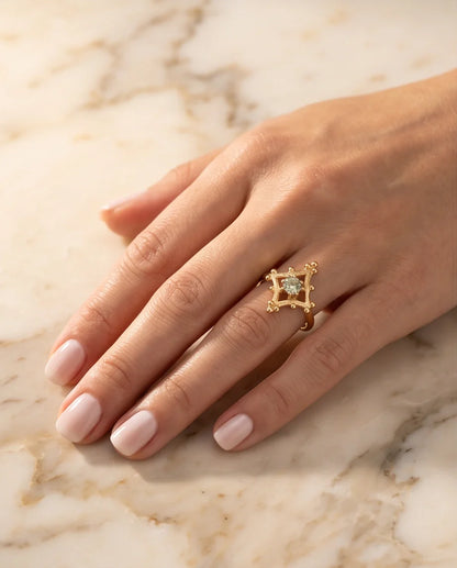 Vintage Gold Geometric Lattice Solitaire Ring