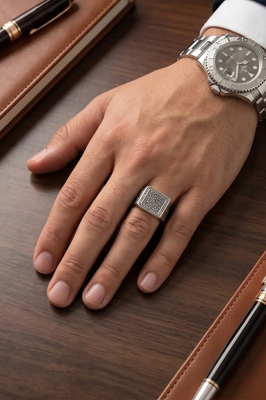 Vintage Sterling Silver Interlocking Lattice Signet Ring