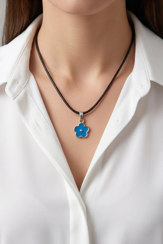 Sky Blue Forget-Me-Not Pendant