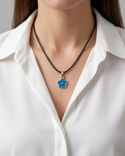 Sky Blue Forget-Me-Not Pendant