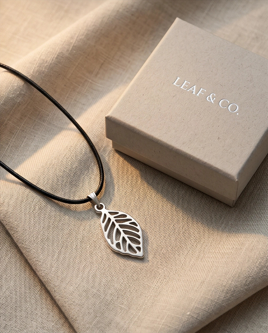 Silver Hollow Cutout Leaf Necklace