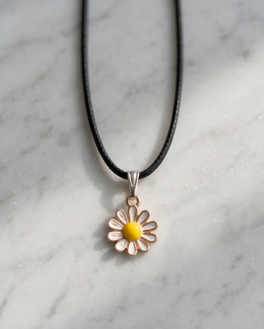 Gold and White Petite Daisy Necklace