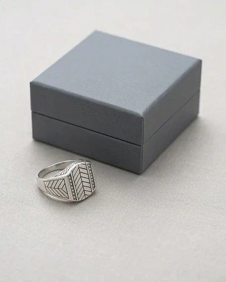 Sterling Silver Chevron Pattern Geometric Signet Ring