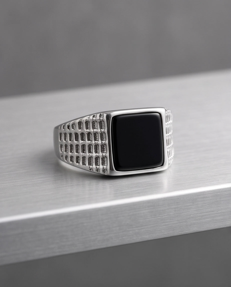 Onyx-Style Square Inlay Brick-Link Band Silver Ring