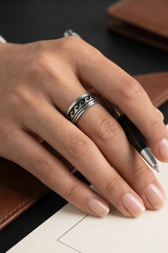 Minimalist Ocean Wave Engraved Band Ring