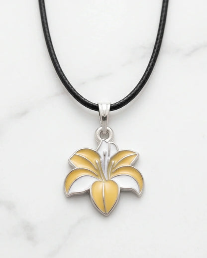 Elegant Pastel Yellow and White Lily Enamel Pendant Necklace