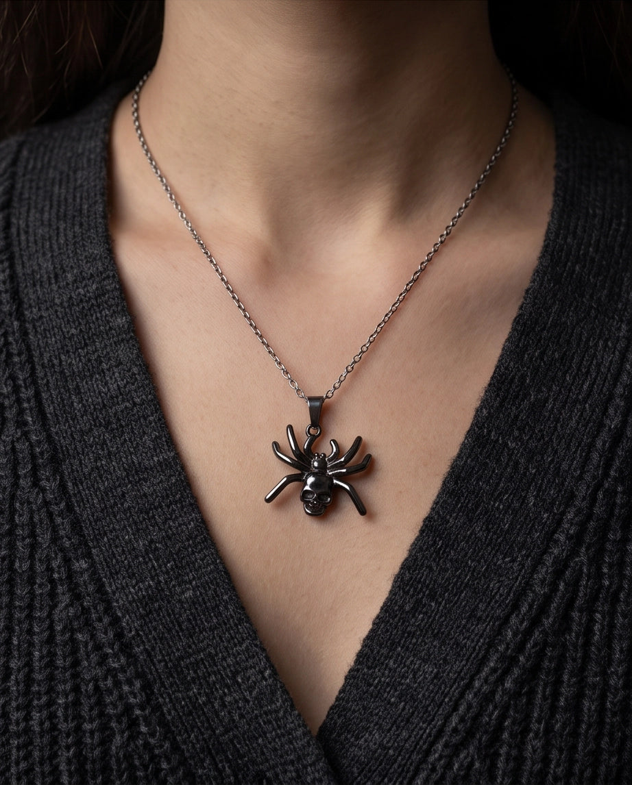 Black Spider Skull Motif Pendant Necklace