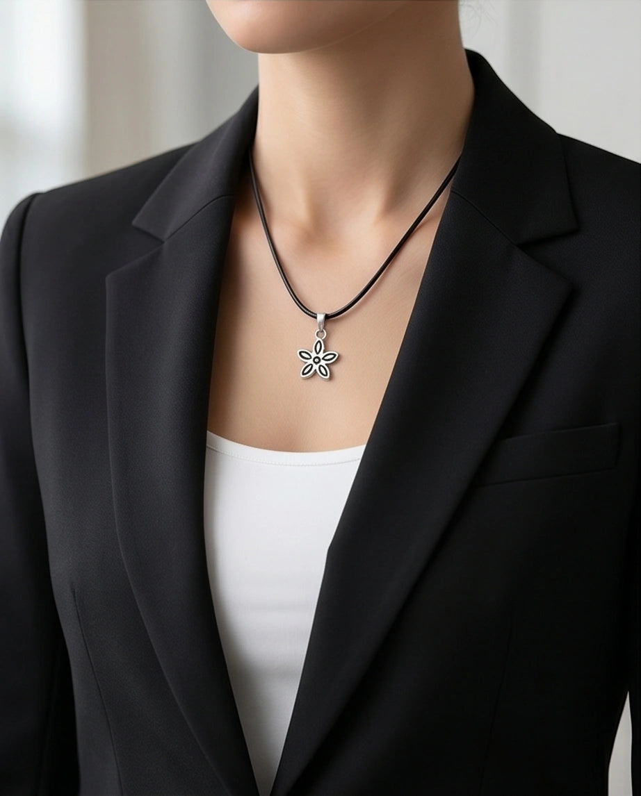 Silver Delicate Five-Petal Flower Necklace