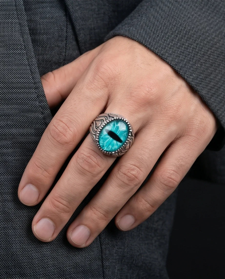Vintage Sterling Silver Turquoise Dragon's Eye Statement Ring