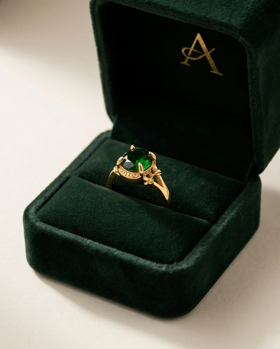 Golden Verdant Emerald Solis Ring