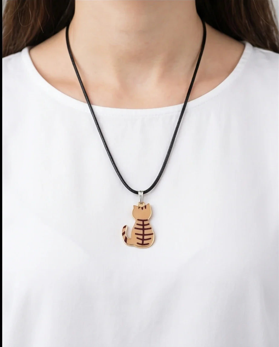Artistic Golden Autumn Feline Silhouette Pendant Necklace