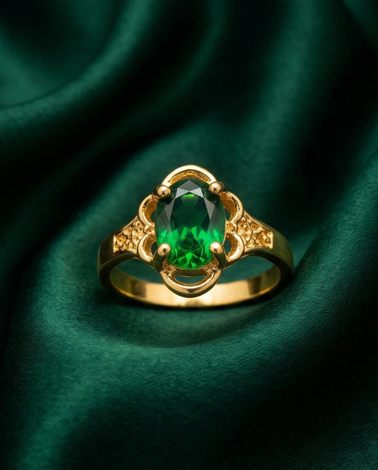 Golden Verdant Emerald Filigree Ring