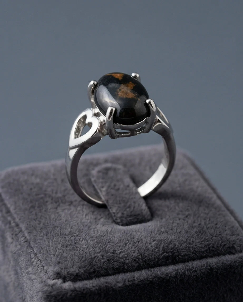Mystic Meridian Onyx Heart Ring