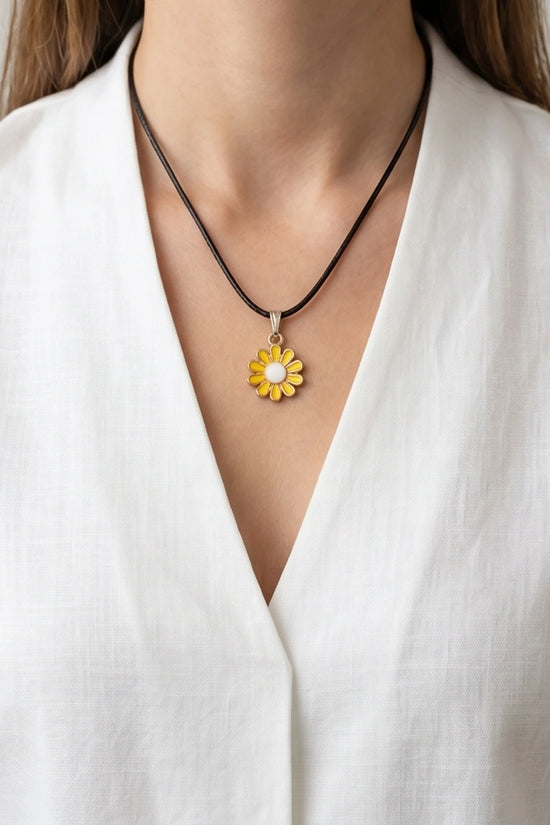Golden Daisy Sunshine Necklace