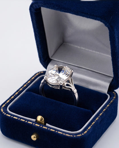 Silver Oval Clear Quartz Vintage Solitaire Ring