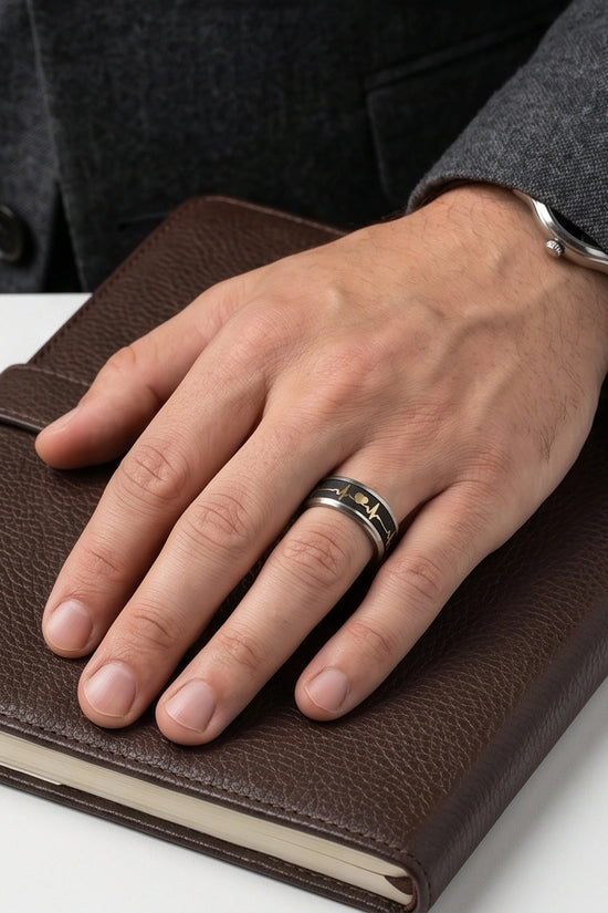 Romantic Gold Heartbeat Band Ring