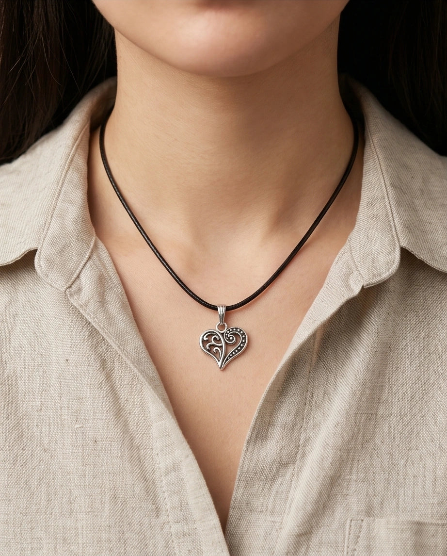 Silver Filigree Heart Pendant Necklace