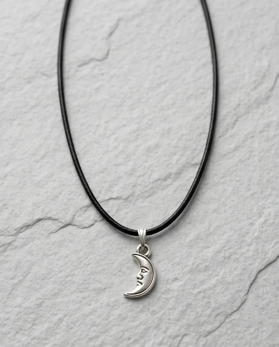 Silver Vintage Crescent Moon Face Necklace