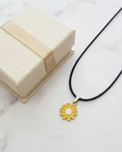 Golden Daisy Sunshine Necklace