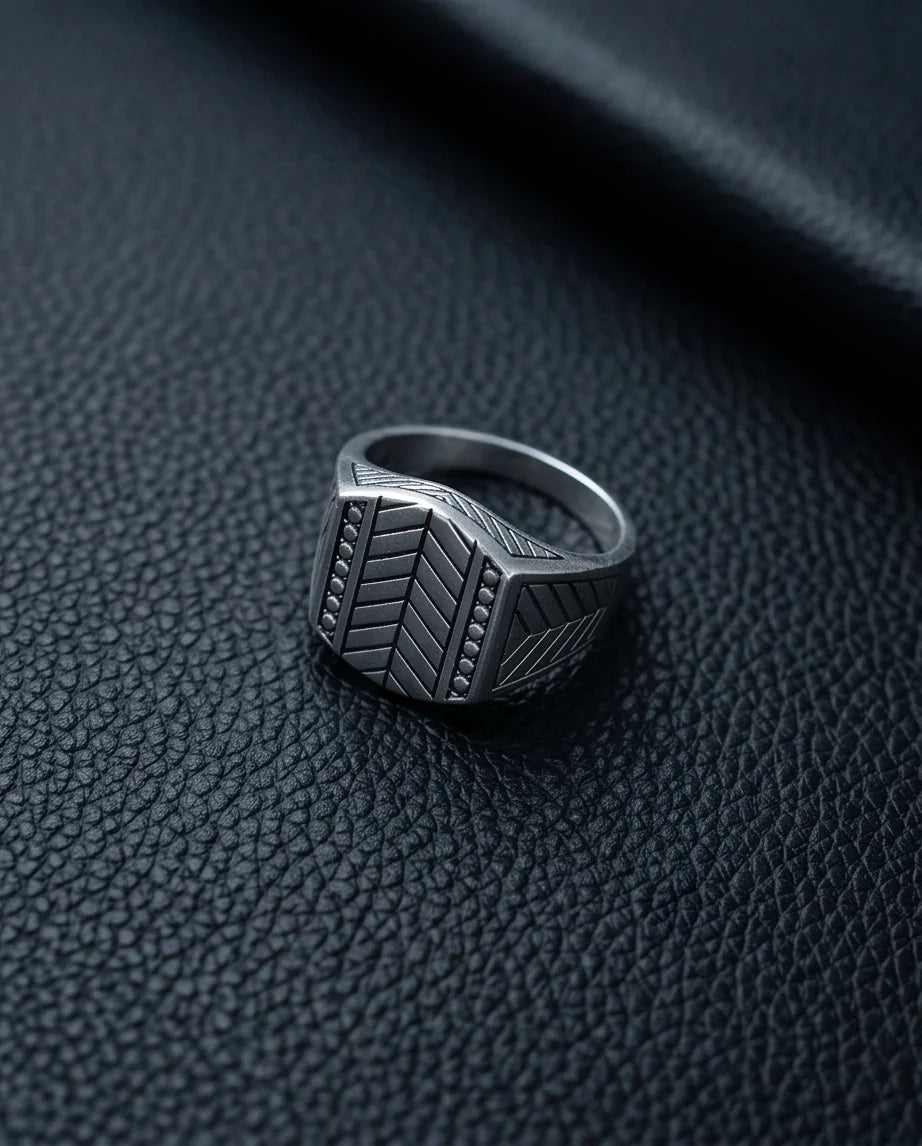 Sterling Silver Chevron Pattern Geometric Signet Ring