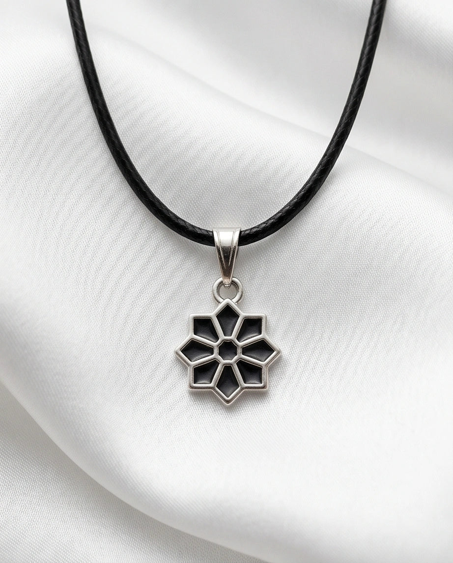 Silver Geometric Eight-Point Star Necklace