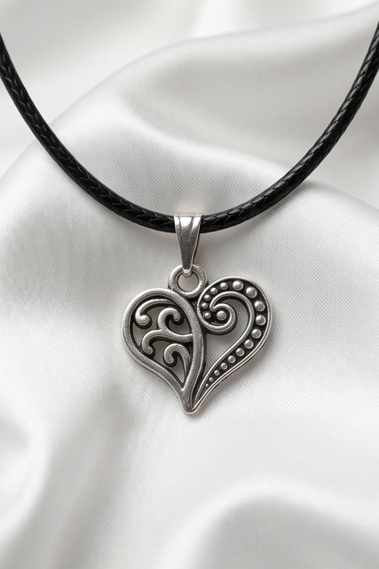Silver Filigree Heart Pendant Necklace