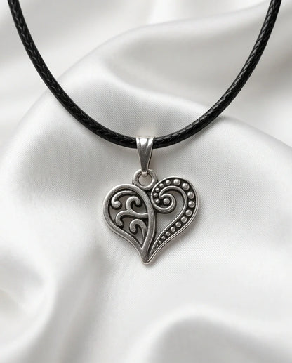 Silver Filigree Heart Pendant Necklace