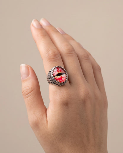 Crimson Lattice Slit-Pupil Silver Ring