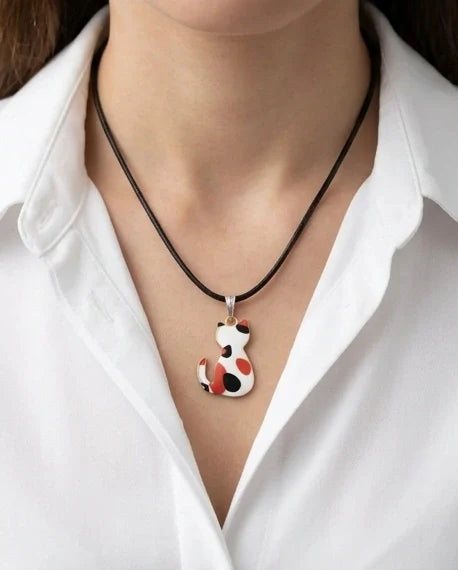 Artistic Calico Cat Silhouette Pendant Necklace