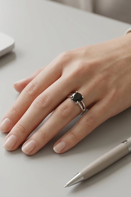 Sterling Silver Round-Cut Split Shank Black Onyx Ring
