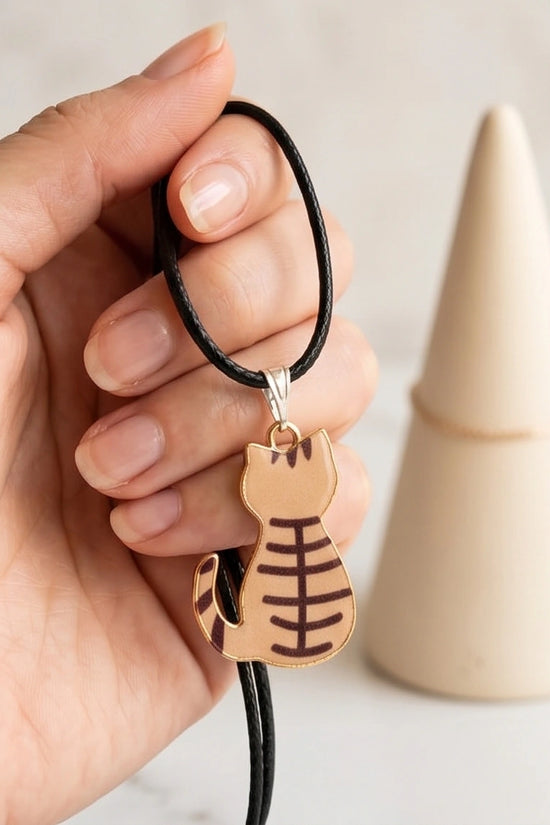 Artistic Golden Autumn Feline Silhouette Pendant Necklace