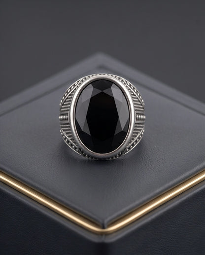 Onyx Gemstone Smooth Bezel Chevron Stippled Silver Ring
