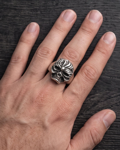 Whimsical Swirl Visage Sculpted Ring