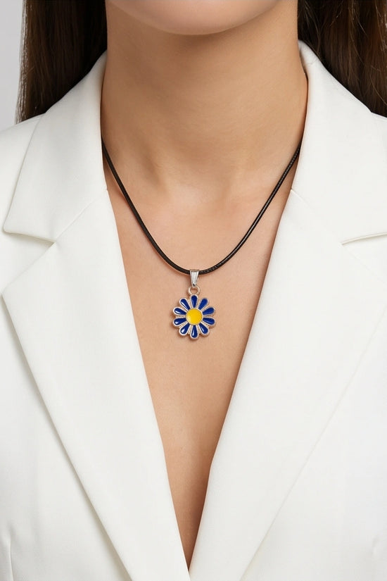 Midnight Blue Daisy Pendant