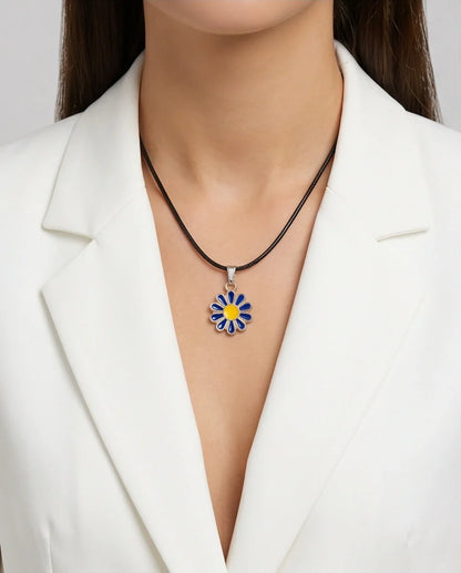 Midnight Blue Daisy Pendant