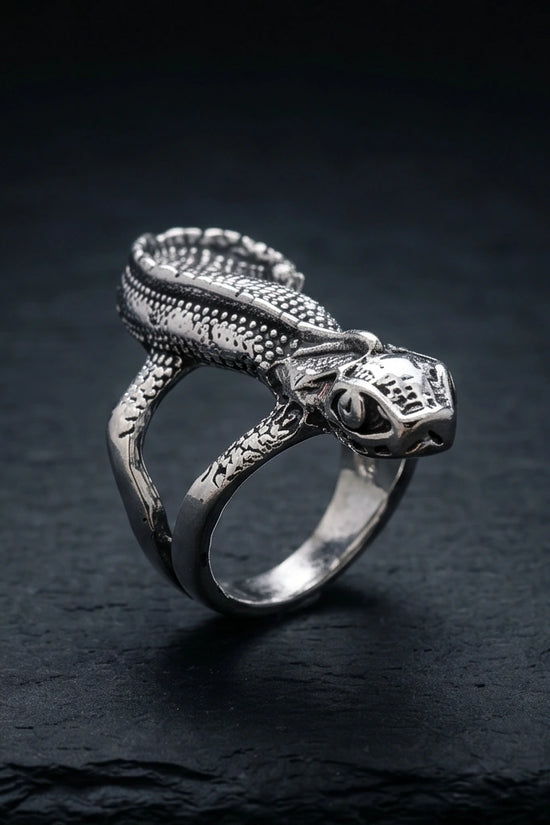 Vintage Silver Oxidized Chameleon Lizard Statement Ring