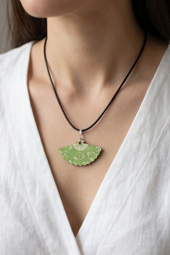 Vintage Green Matcha Floral Hand-Fan Pendant Necklace