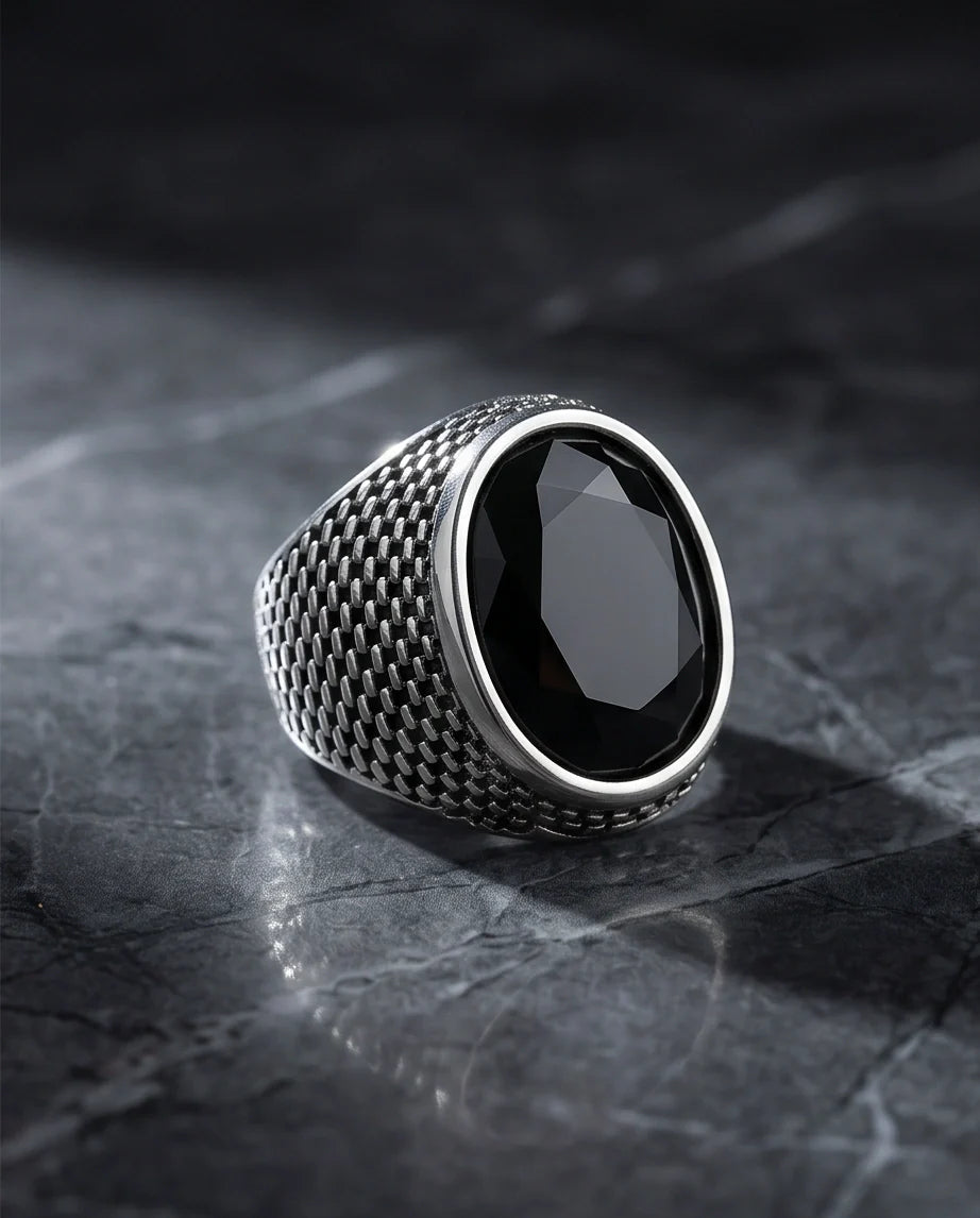 Imperial Onyx Mesh Signet Ring
