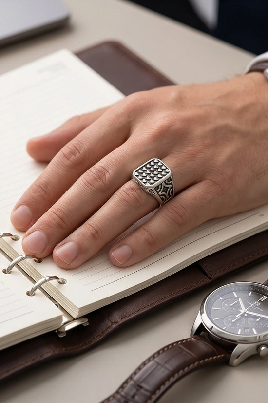 Vintage Sterling Silver Micro-Heart Lattice Signet Ring