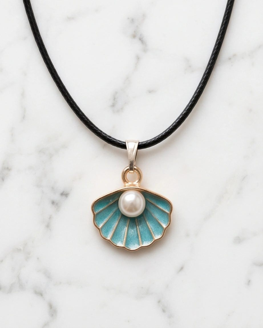 Gold and Turquoise Seashell Pearl Necklace