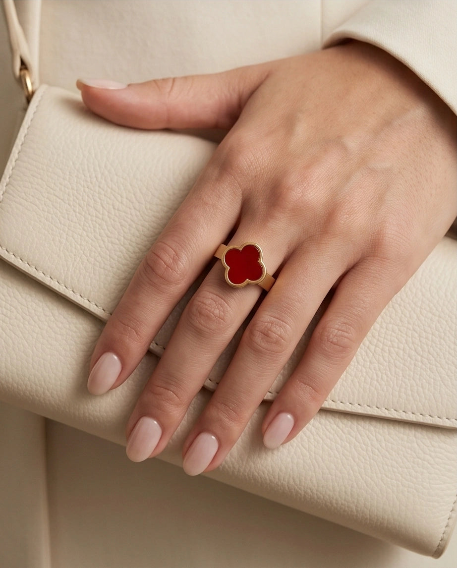 Golden Carnelian Clover Minimalist Ring