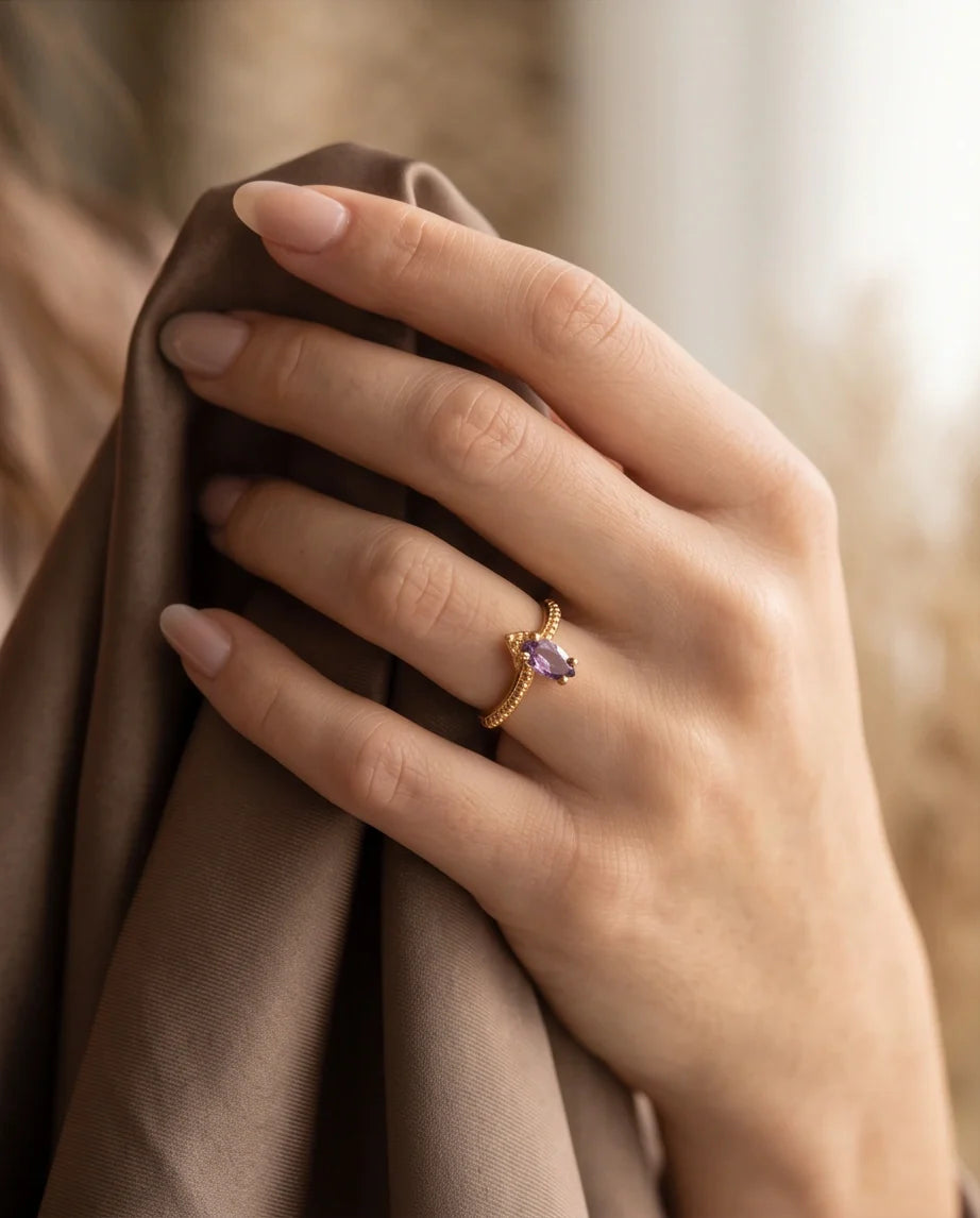 Vintage Gold Marquise Amethyst Filigree Ring