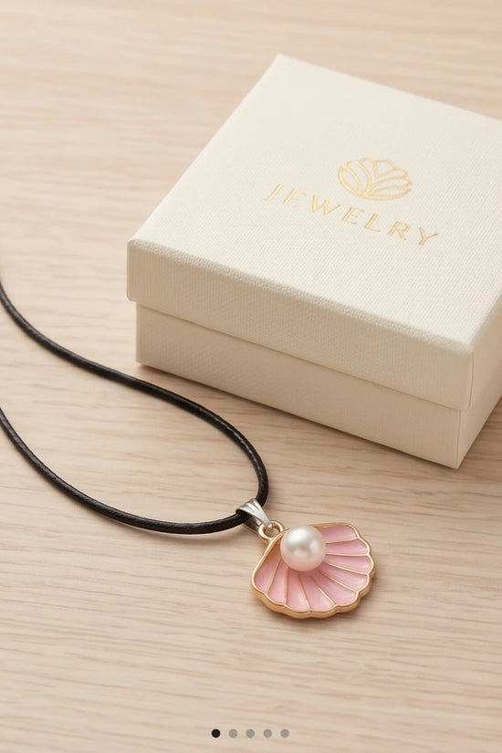 Pink Seashell Enamel Pendant Necklace with Faux Pearl