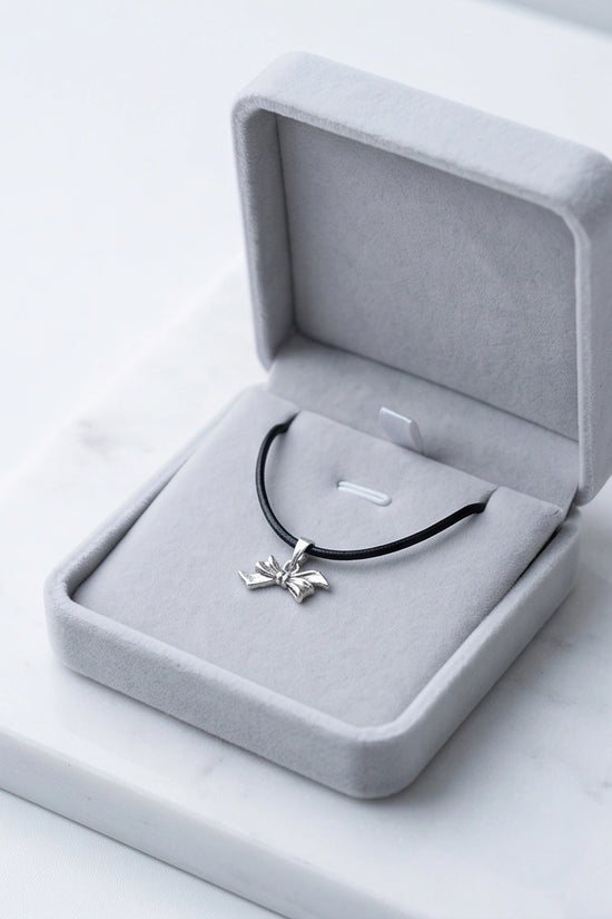 Silver Retro Ribbon Bow Necklace