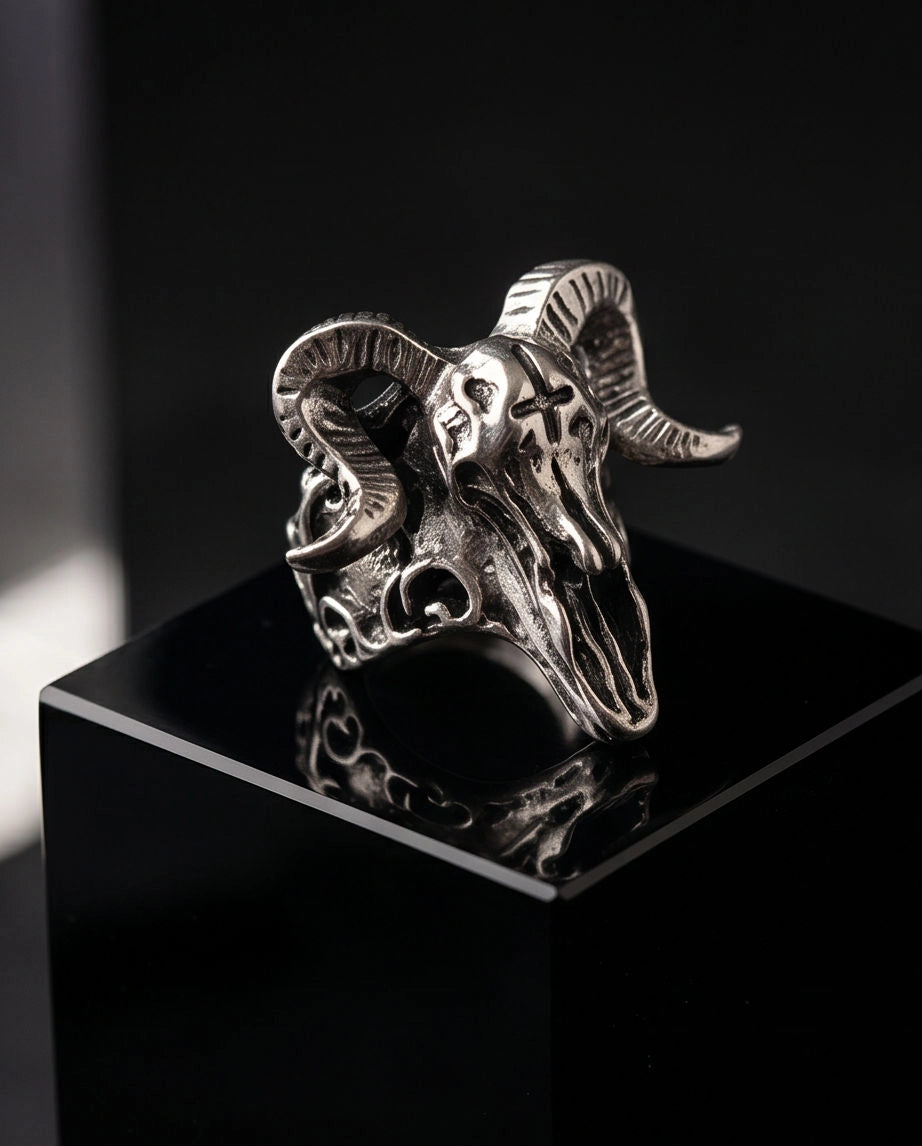 Oxidized Silver Ram Skull Sculpted Ring