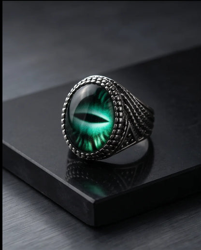 Obsidian Scale Slit-Pupil Silver Ring