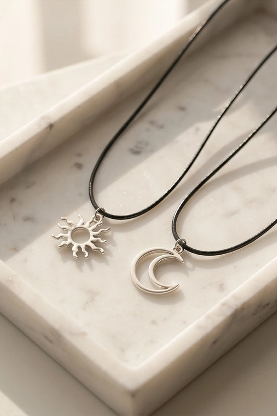 2pcs Celestial Sun and Moon Matching Pendant Necklaces Set