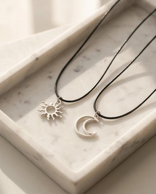 2pcs Celestial Sun and Moon Matching Pendant Necklaces Set
