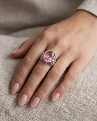 Rose Pink Oval-Cut Gemsonde Brick-Link Silver Ring